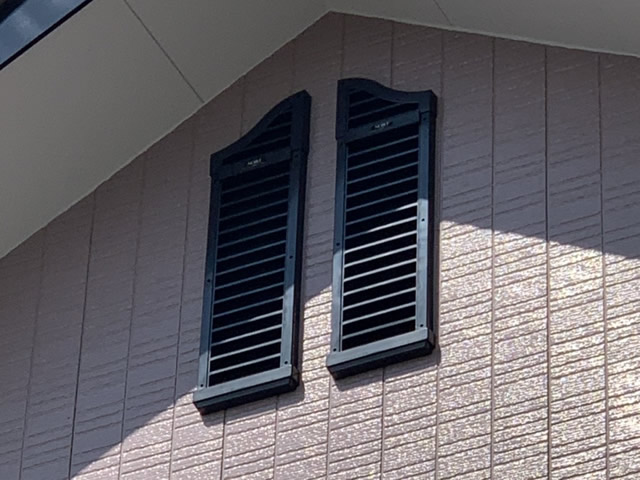 窓-妻換気施工事例